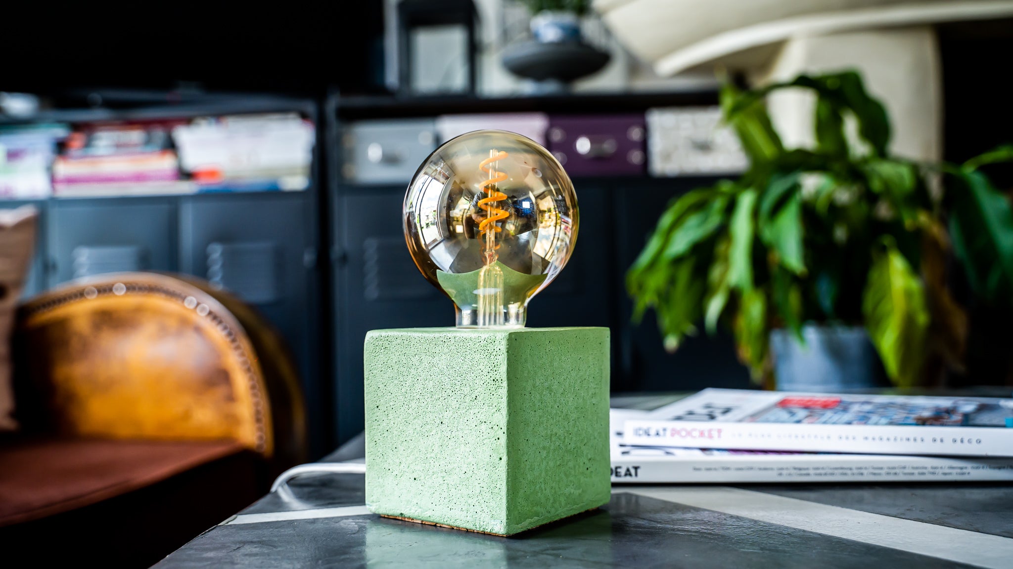 Lampe Cube - Béton Vert