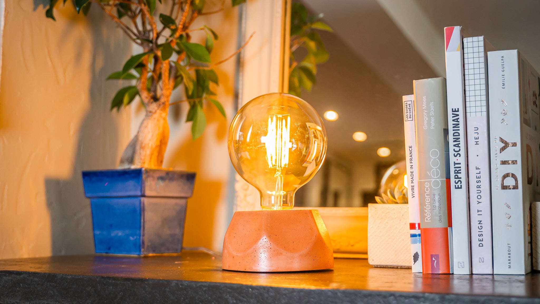 Lampe Hexagone - Béton Orange