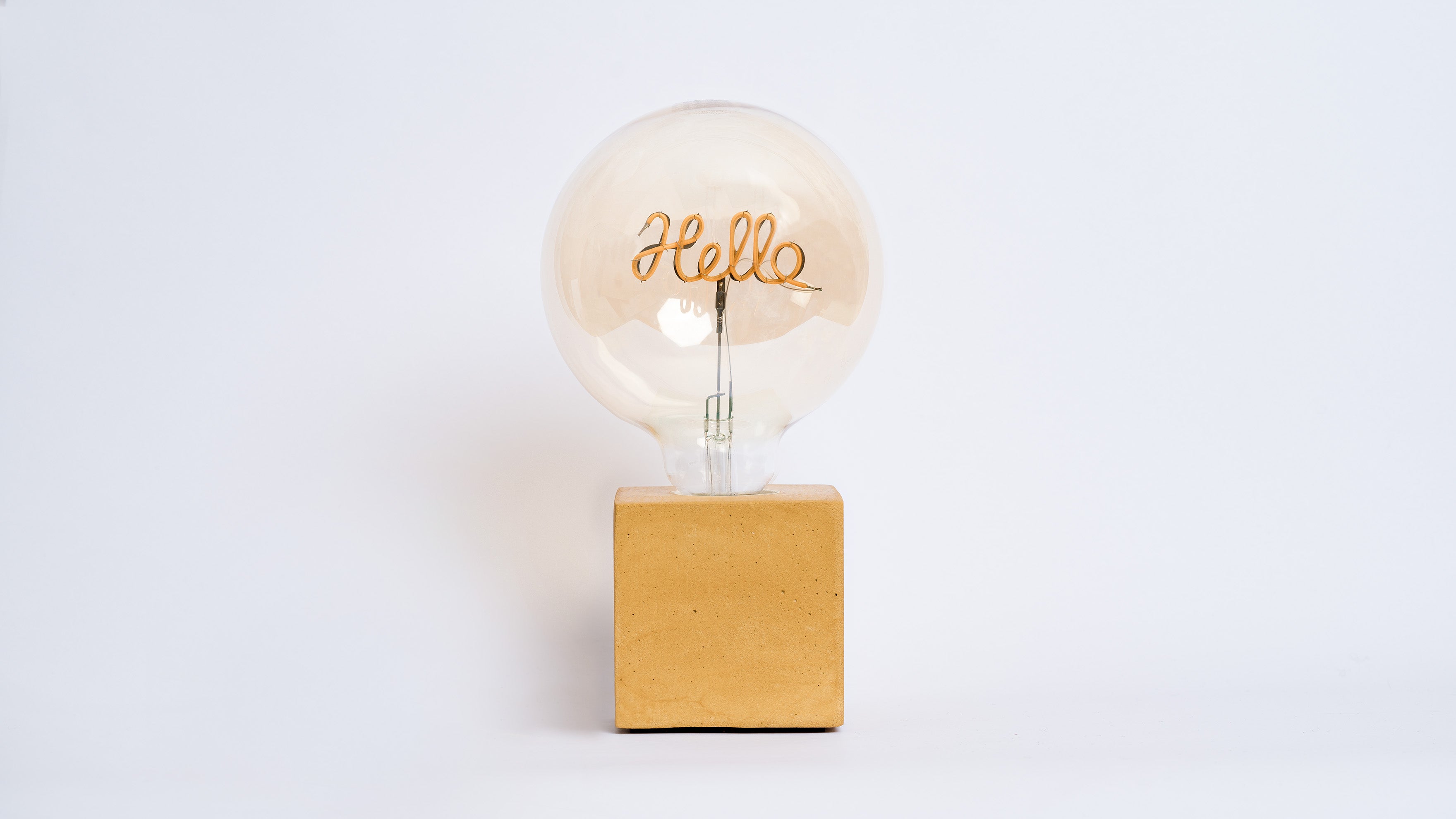 Lampe Hello - Béton Jaune