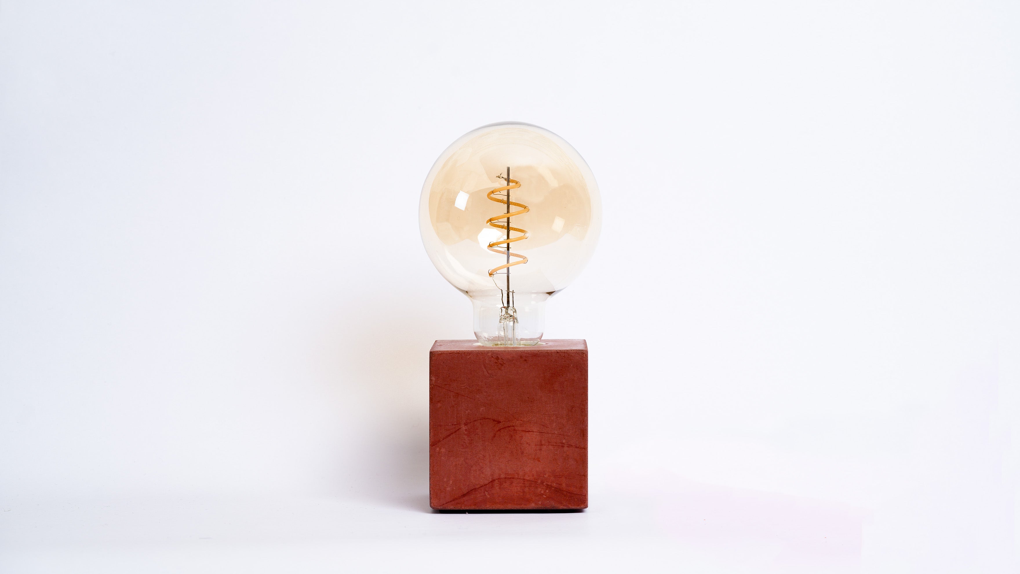Lampe Cube - Béton Brique