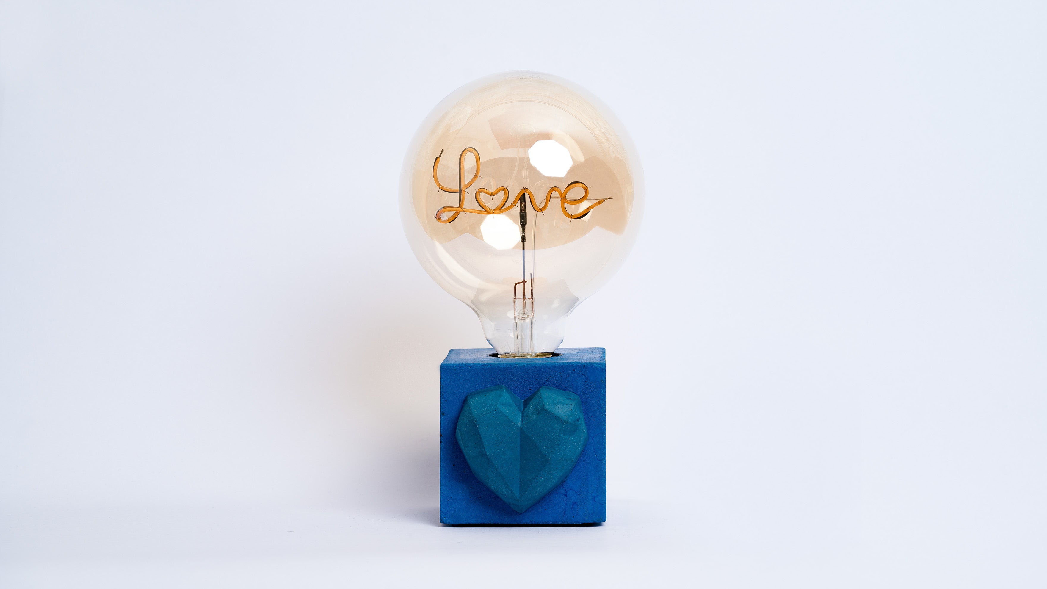 Lampe Love - Béton Bleu Pétrole