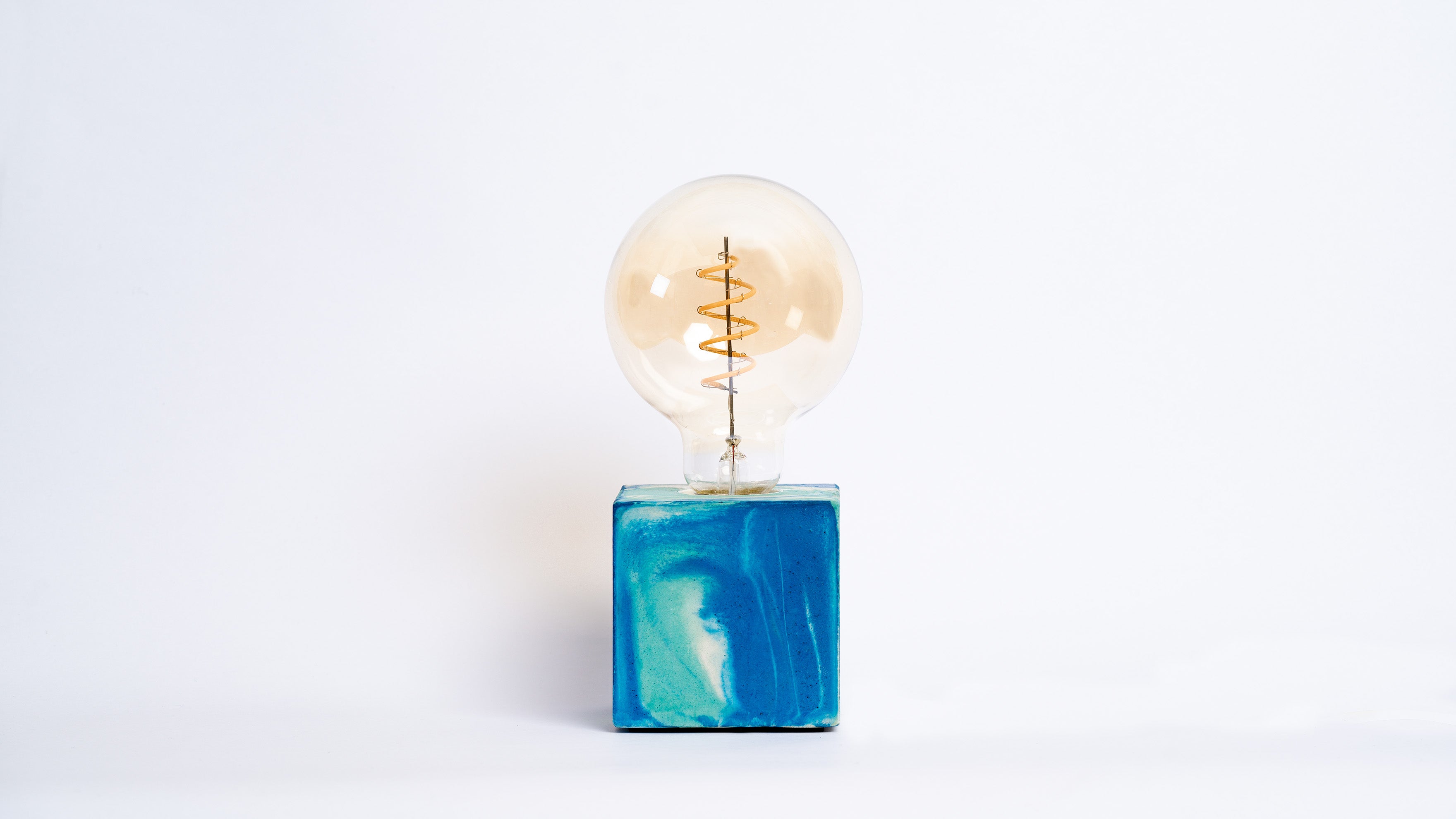 Lampe Tie&Dye - Béton Bleu Pétrole et Turquoise