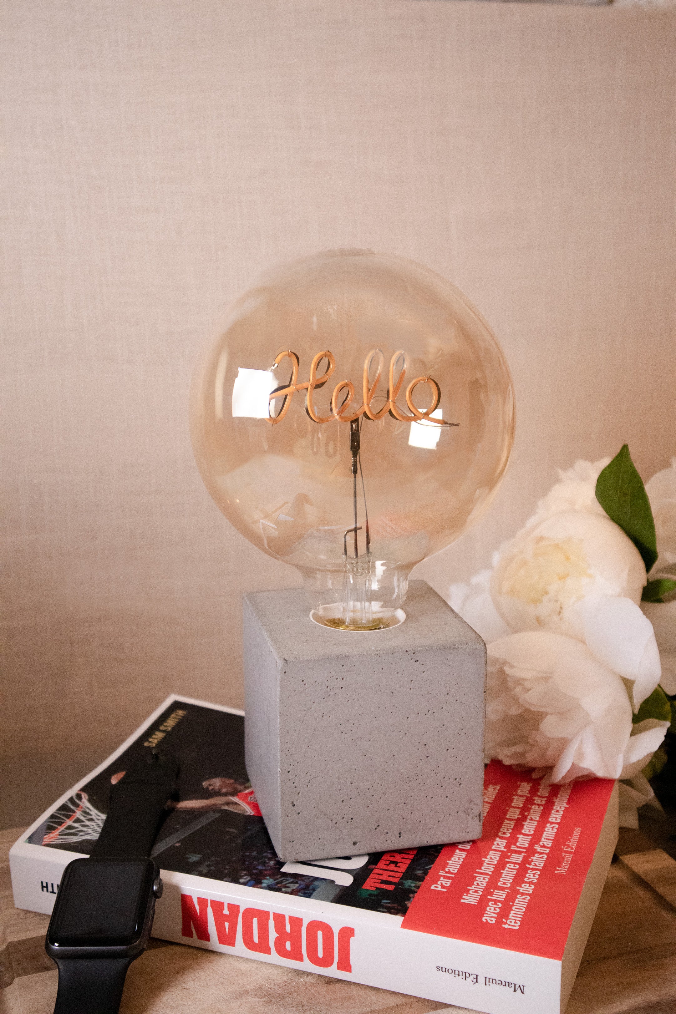 Lampe Hello - Béton Gris