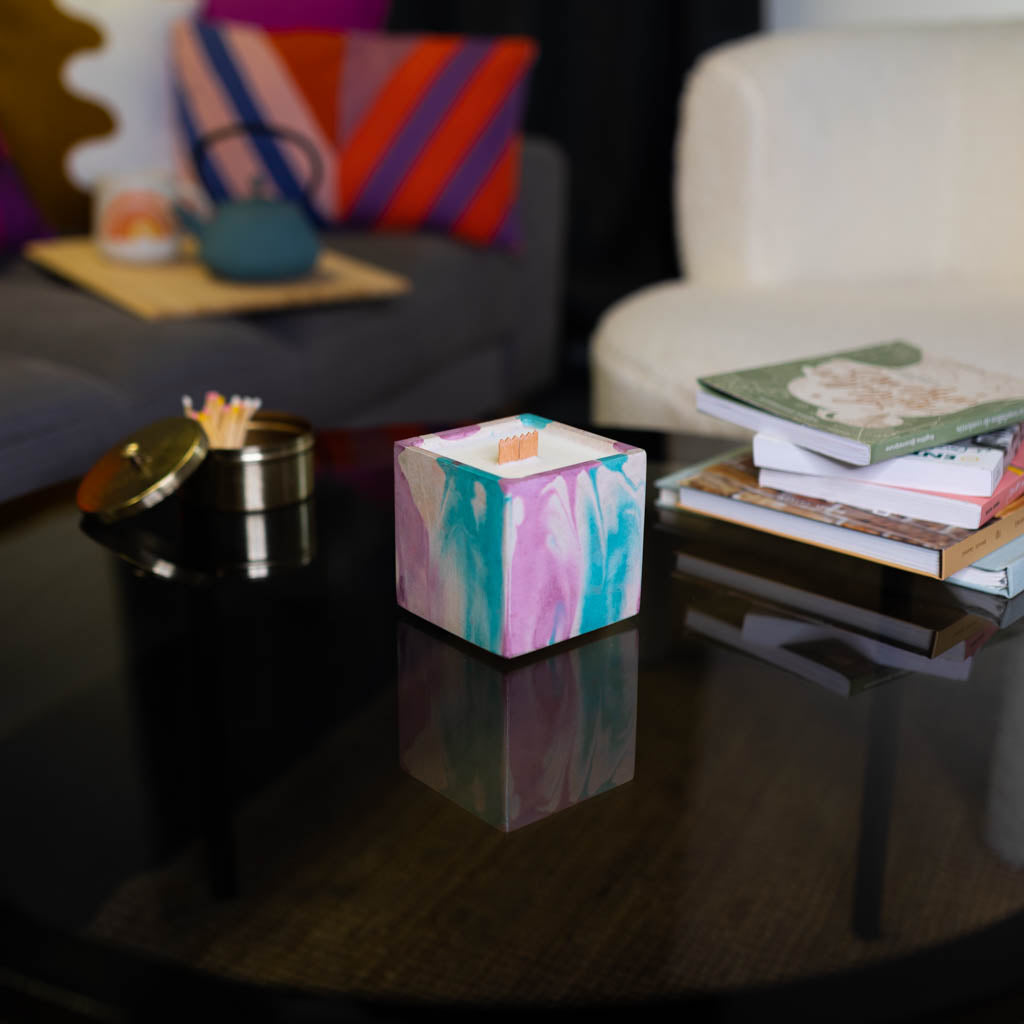 Bougie cube xxl - Béton Tie&Dye turquoise et rose